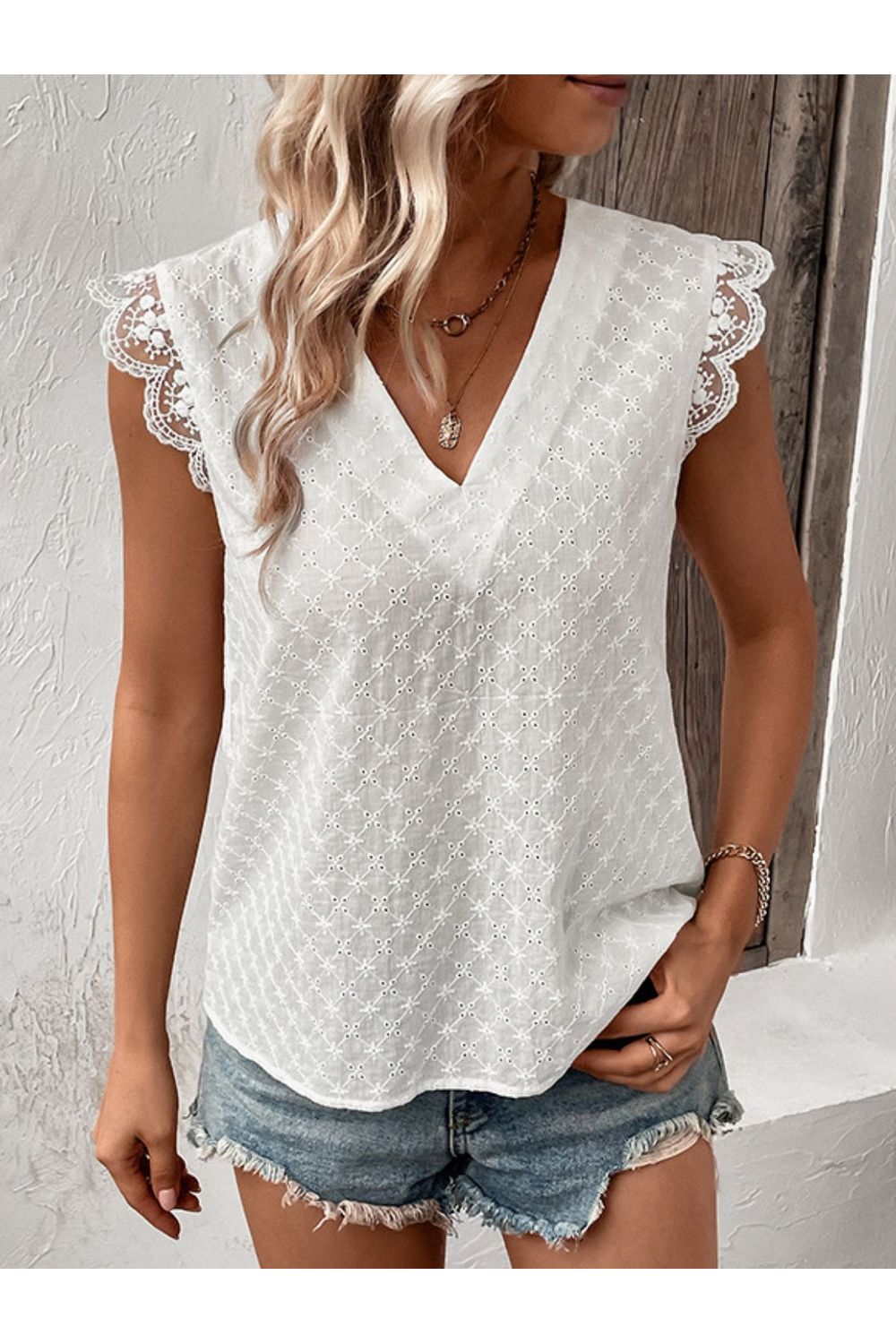 Women V-Neck Cap Sleeve Spliced Lace White Top nicholesgifts