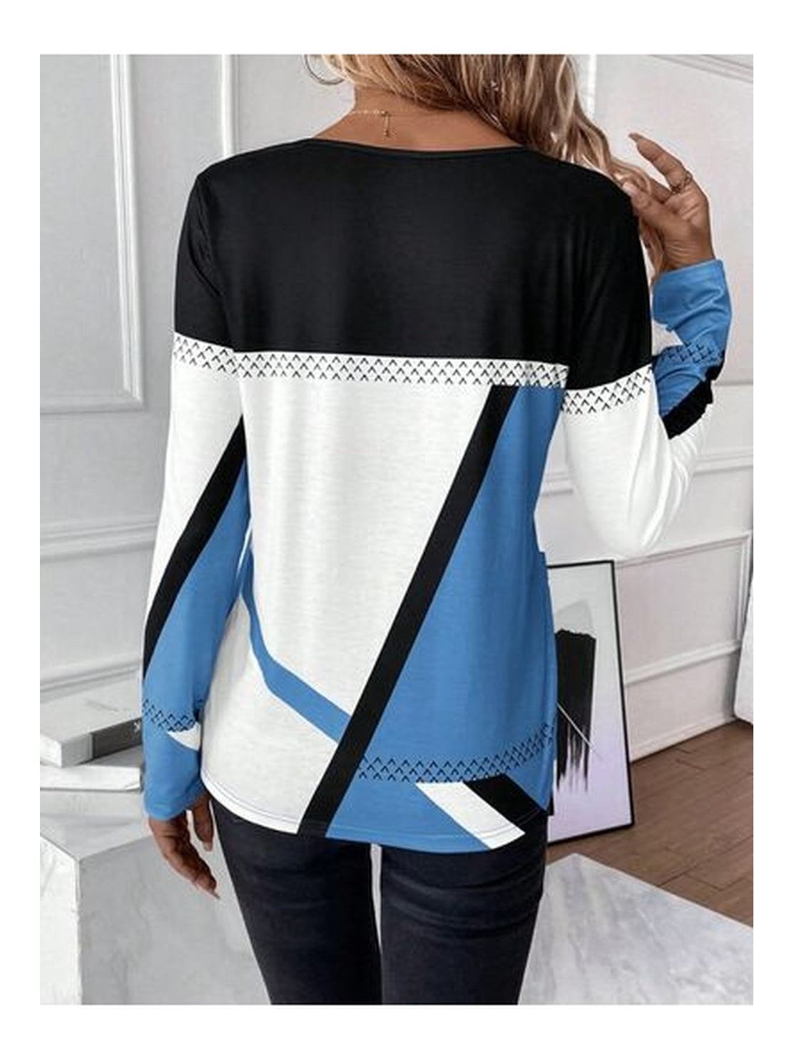 Women Contrast Round Neck Long Sleeve T-Shirt nicholesgifts