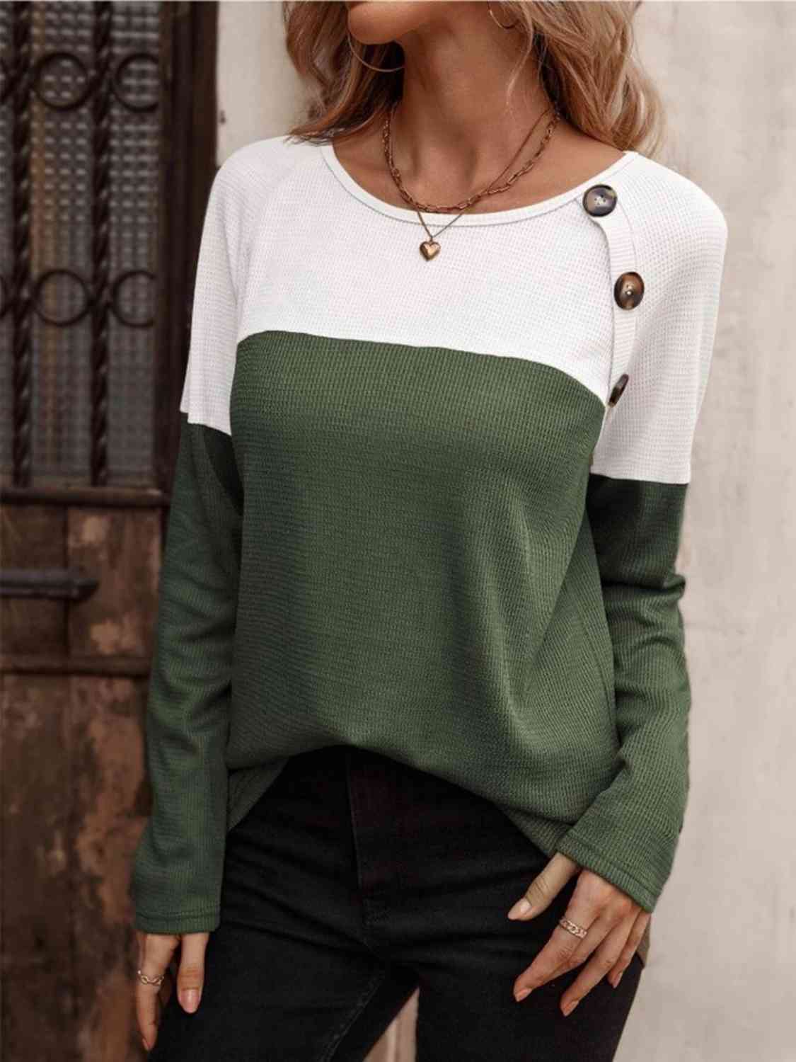 Women Contrast Round Neck Long Sleeve T-Shirt nicholesgifts