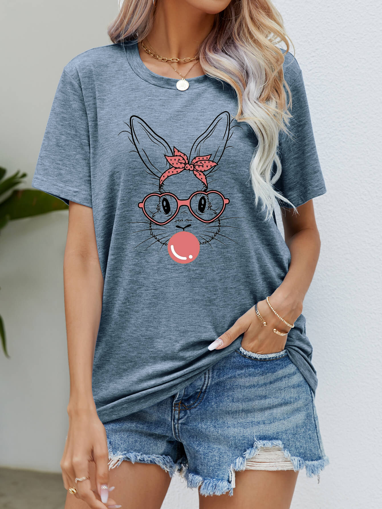 Women Easter Bunny Graphic Round Neck T-Shirt nicholesgifts