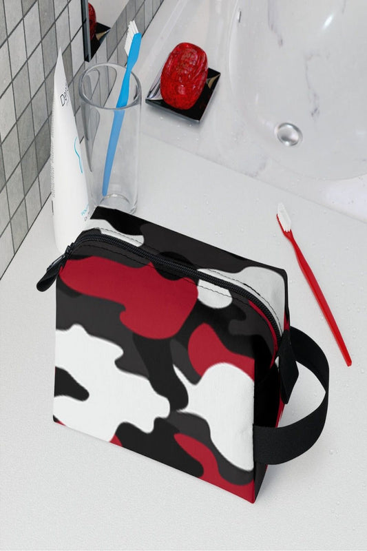 Unisex Burgundy Camouflage Toiletry Bag - NicholesGifts.online