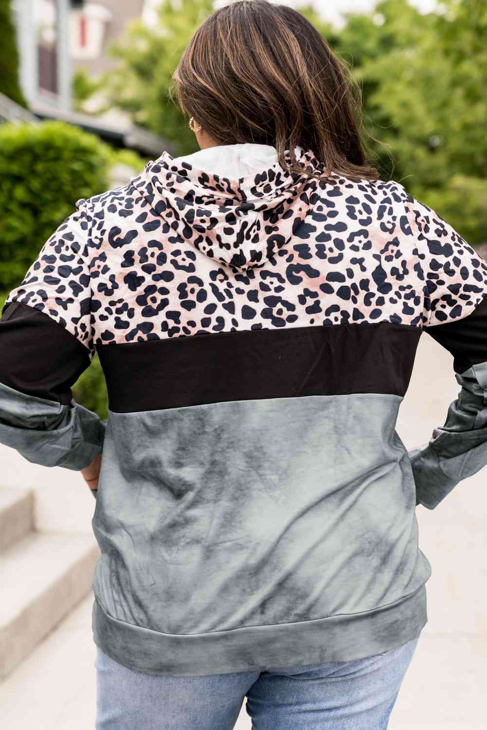 Plus Size Women Leopard Print Color Block Hoodie with Kangaroo Pocket